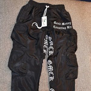 8 pocket cargo pants